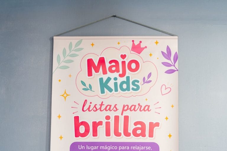 Pendón para colgar con tubos