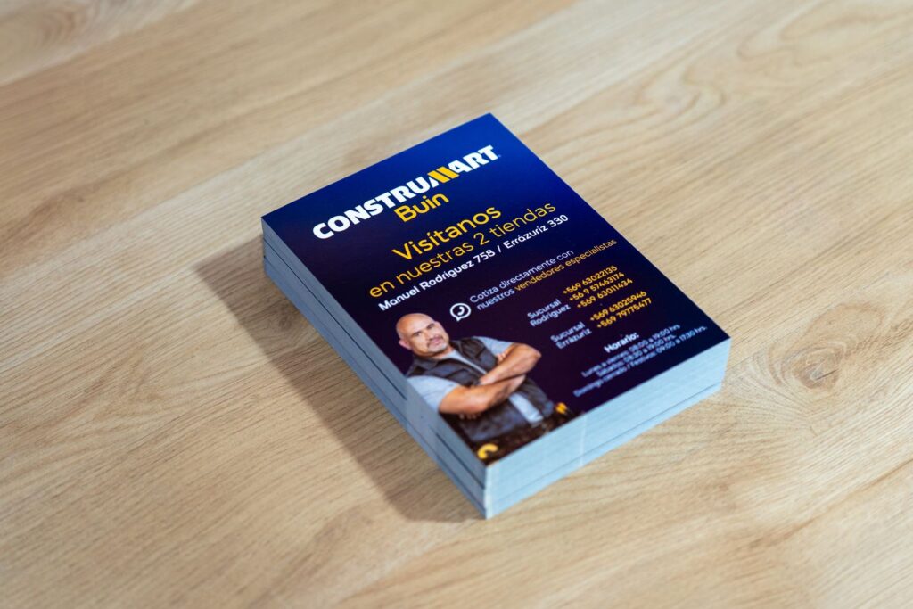 Flyer publicitario en couché de alta calidad 6