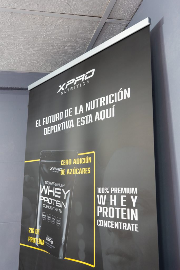 Impresión de pendón roller 80×200 para marcas deportiva